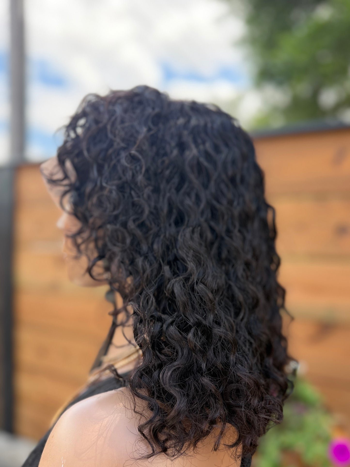 “Shy” Italian Wave Frontal Unit