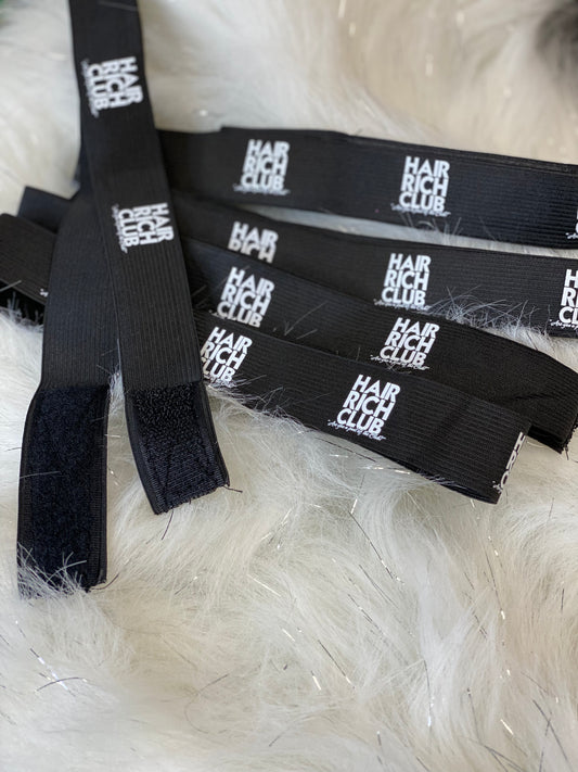 Lace Band from the Essential Melt Kit securing lace for a precise and comfortable fit.